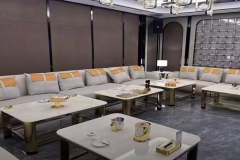 盐城夜场绽放独立风采 寻觅优雅女性共创精彩